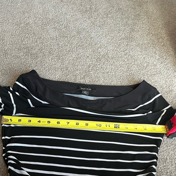 White House Black Market Women’s Black White Striped Stretch Jersey Mini Dress S - Picture 9 of 12